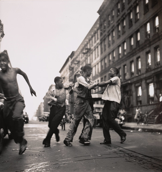 Gordon Parks. Harlem Gang Wars. 1948