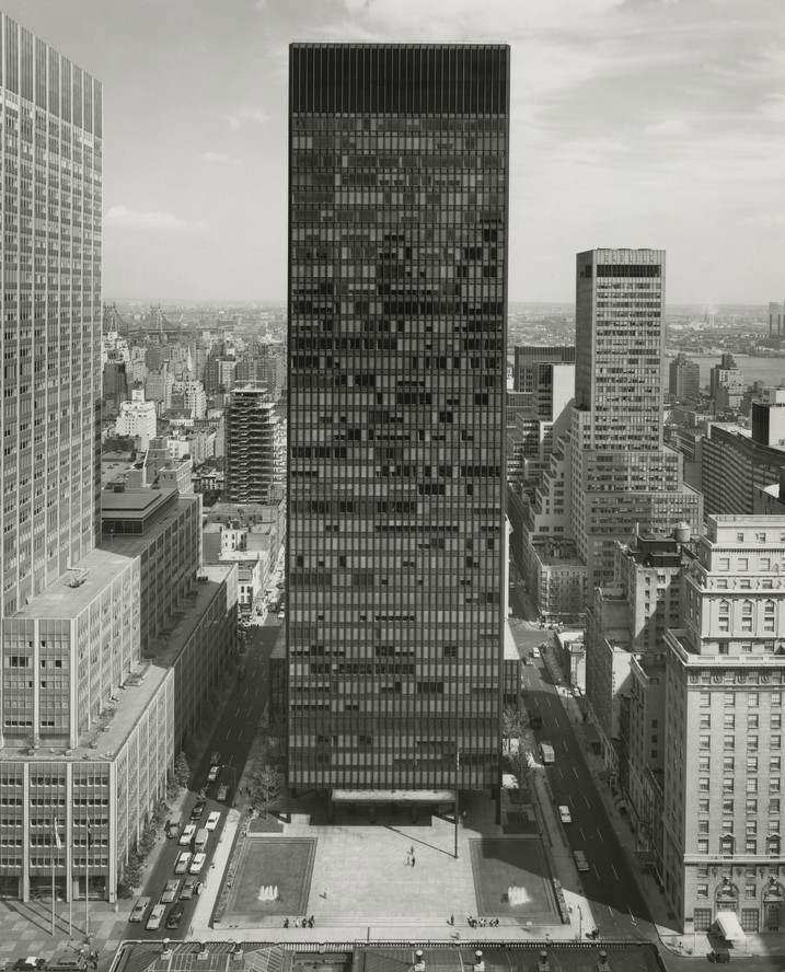 Ludwig Mies van der Rohe. Seagram Building, New York, NY (view from the west). 1957
