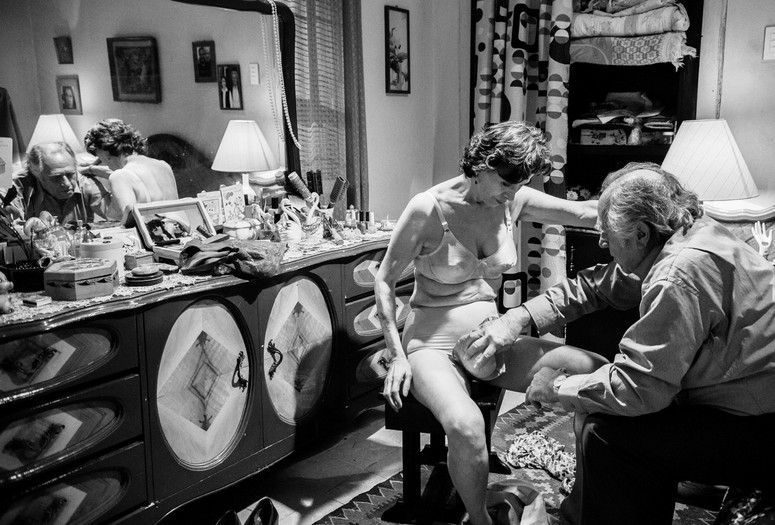 El Diablo entre las Piernas (The Devil Between the Legs). 2019. Mexico. Directed by Arturo Ripstein. Courtesy Latido Films