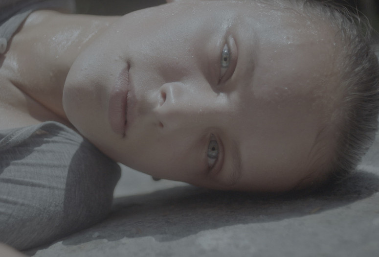 Êxtase. 2020. Directed by Moara Passoni. Courtesy Syndicado Distribution