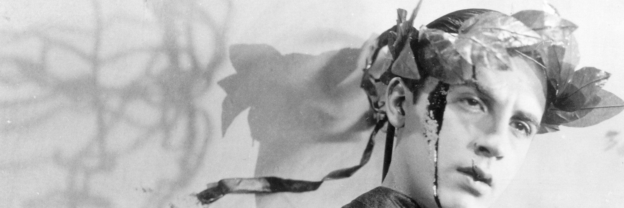 Le sang d’un poète (The Blood of a Poet). 1930. France. Directed by Jean Cocteau. Courtesy Edward T. Ricci/Photofest