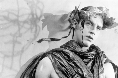 Le sang d’un poète (The Blood of a Poet). 1930. France. Directed by Jean Cocteau. Courtesy Edward T. Ricci/Photofest