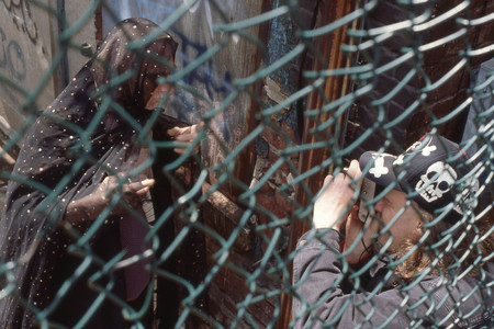 Jack Smith and Clayton Patterson on the set of Shadows in the City (1991) in April 1989. Photo: Uzi Parnes