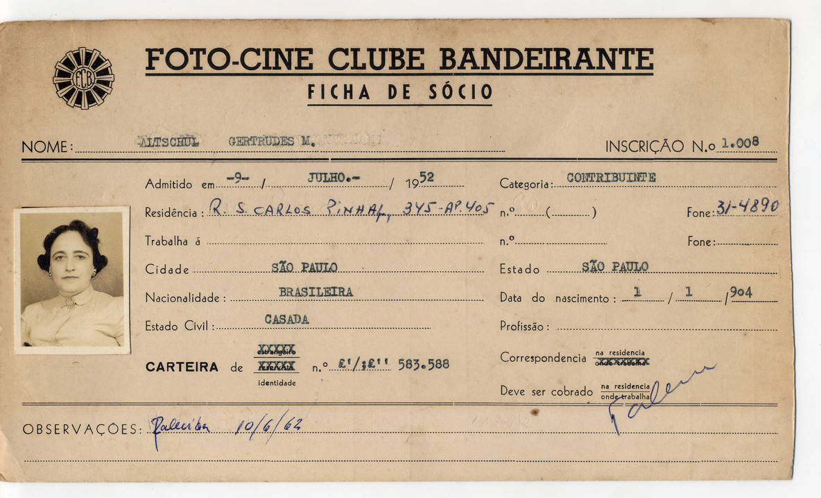 Gertrudes Altschul’s FCCB membership card. Courtesy Foto-Cine Clube Bandeirante