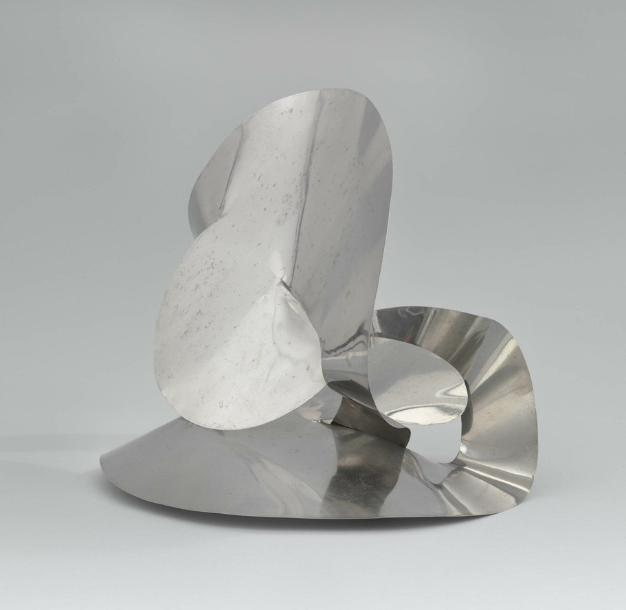Lygia Clark. O dentro é o fora (The Inside Is the Outside). 1963