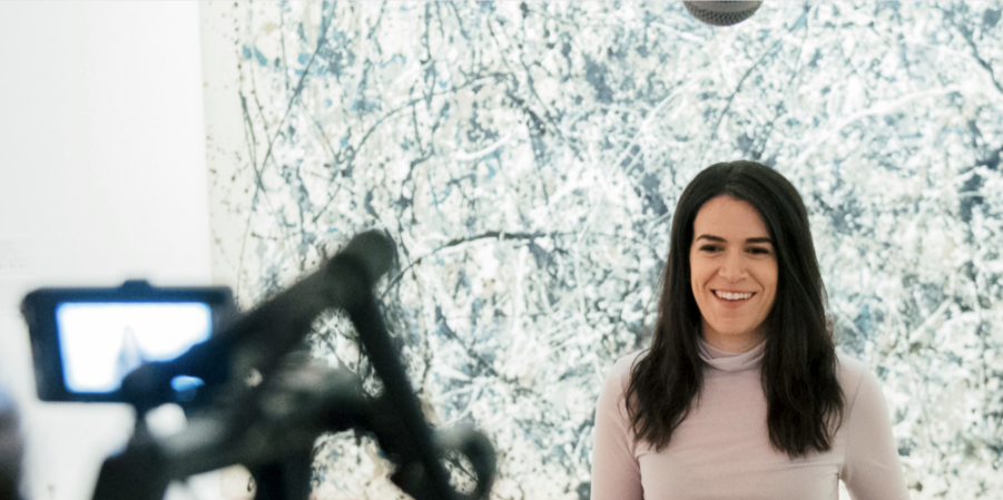 Abbi Jacobson grabando A Piece of Work