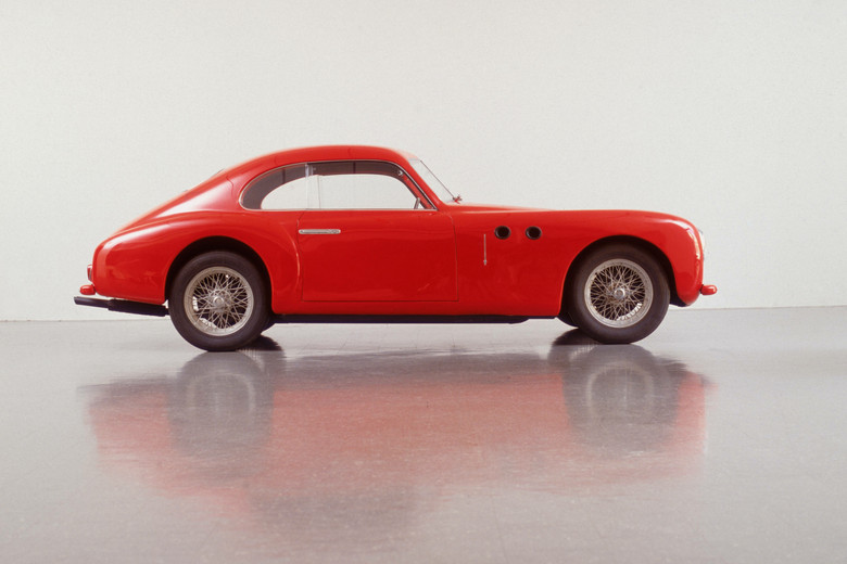 Pininfarina (Battista "Pinin" Farina). Cisitalia 202 GT Car. 1946. Aluminum body, 49 × 57 5/8 × 158" (124.5 × 146.4 × 401.3 cm). Manufacturer: S.p.A. Carrozzeria Pininfarina, Torino, Italy. Gift of the manufacturer