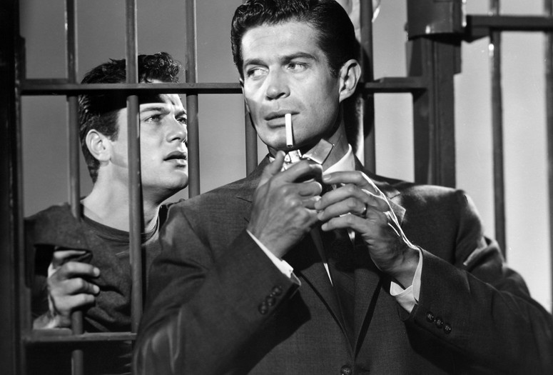 Six Bridges to Cross. 1955. USA. Directed by Joseph Pevney. Courtesy Universal Pictures/Photofest