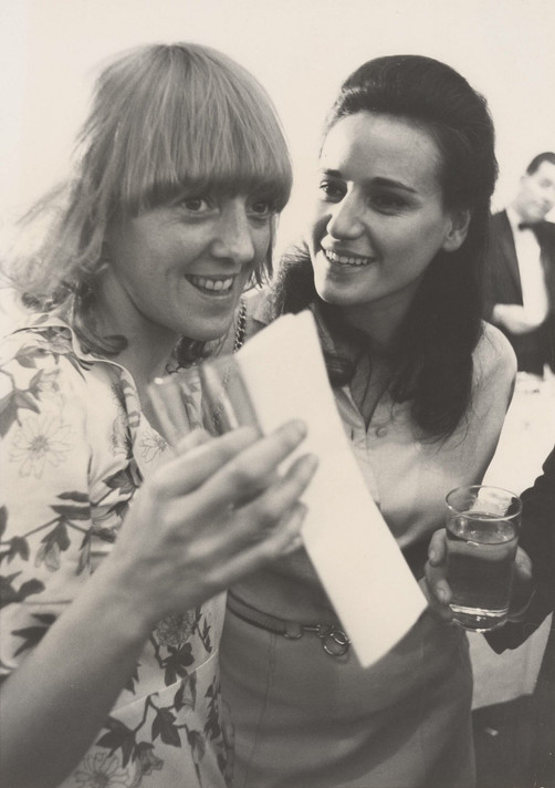 Marta Minujin and friend during MINUCODE, Center for Inter-American Relations, New York, 1968