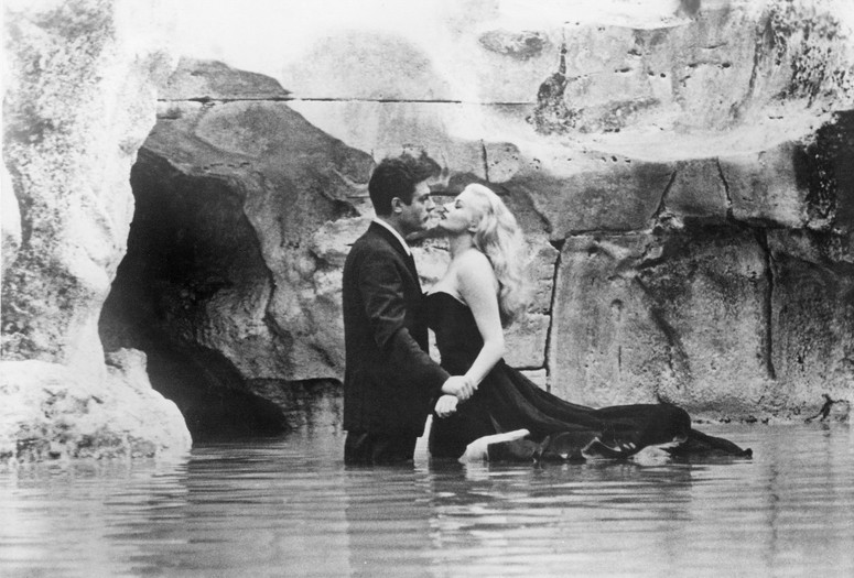 La Dolce Vita. 1960. Italy/France. Directed by Federico Fellini. Courtesy Astor Pictures/Photofest