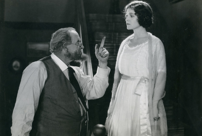 Hail the Woman. 1921. USA. Directed by John Griffith Wray. Courtesy The Museum of Modern Art Film Stills Archive