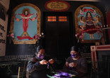 Mujeres Creando during public manifestation for indigenous women rights. Courtesy of Mujeres Creando