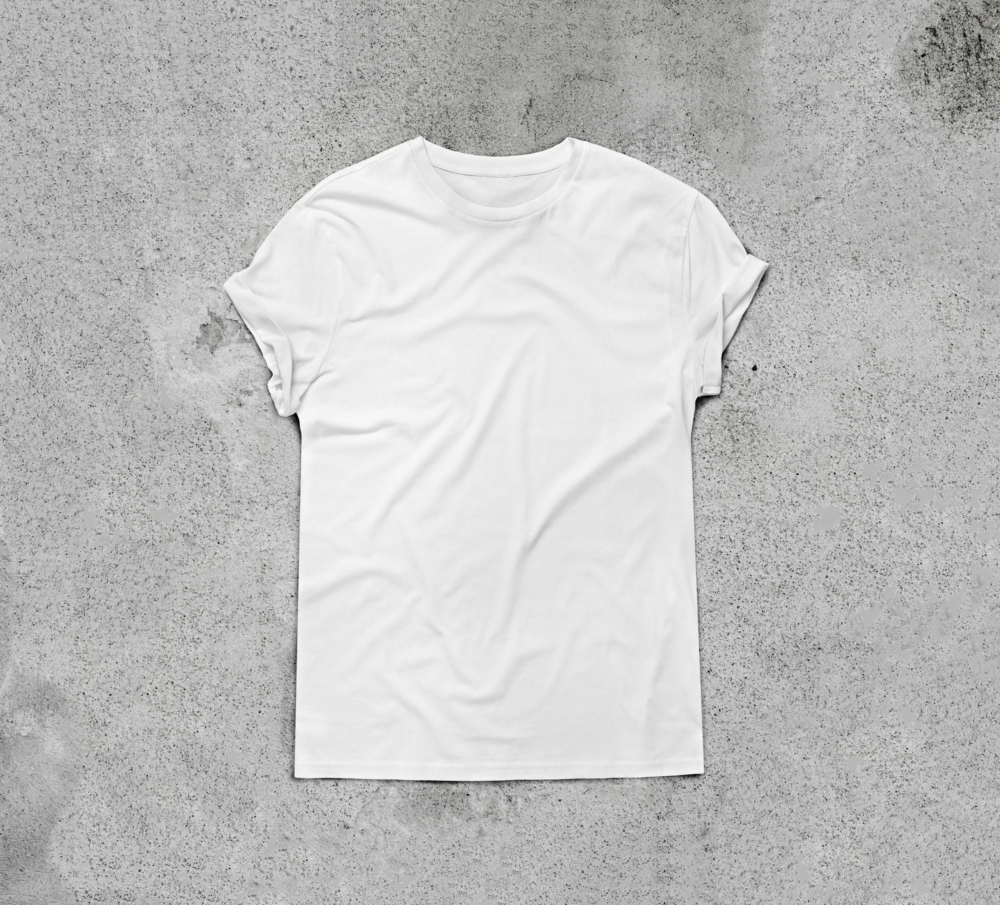 Hanes, Inc. White T-shirt. Cotton. 29 x 35 1/2" (73.7 x 90.2 cm) (irreg). Gift of the manufacturer. Image courtesy Shutterstock/SFIO CRACHO 2017