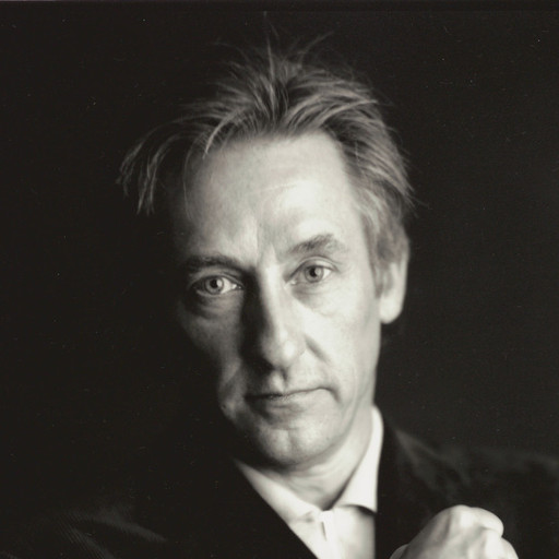 Timothy Greenfield-Sanders. Photograph of Edward Ruscha. 1987. Gelatin Silver Print, 16 x 20&#34; (40.6 x 50.8 cm). Timothy Greenfield-Sanders “Art World” Collection. The Museum of Modern Art Archives, New York.