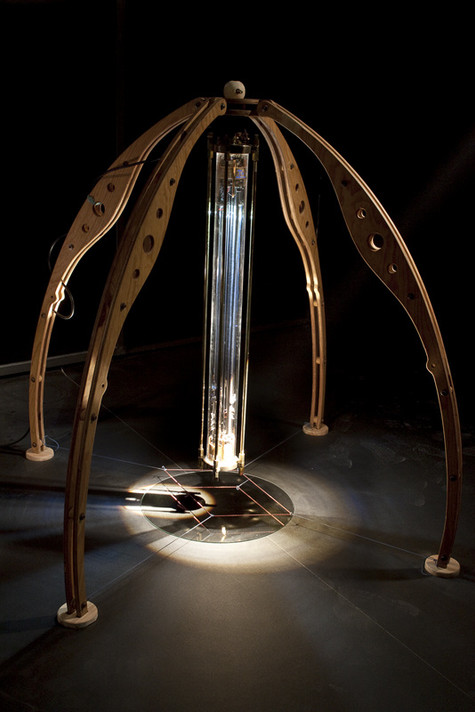 Ariel Guzik. Nereida Capsule (Cápsula Nereida). 2007