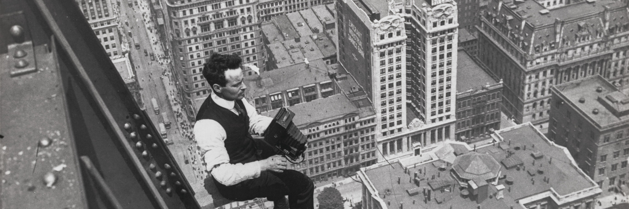 Unidentified photographer. Walter Miller shooting from Woolworth Building. 1912–13. Gelatin silver print, 7 5/8 × 9 9/16&#34; (19.3 × 24.3 cm). Purchase