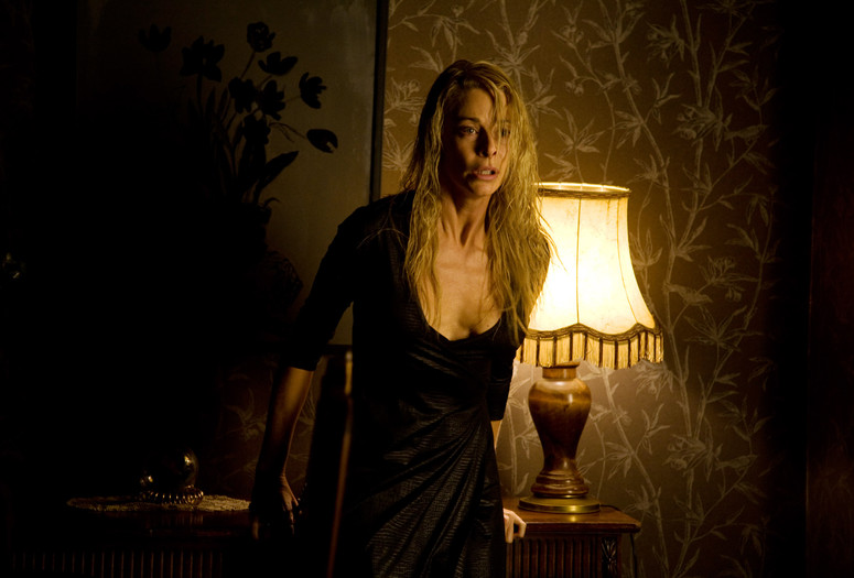 Los ojos de Julia (Julia’s Eyes). 2010. Spain. Directed by Guillem Morales. Courtesy of Everett Collection.