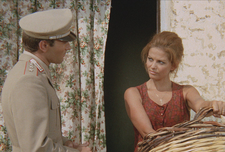 Il giorno della civetta (The Day of the Owl). 1968. Italy. Directed by Damiano Damiani. Courtesy of Cinecittà.