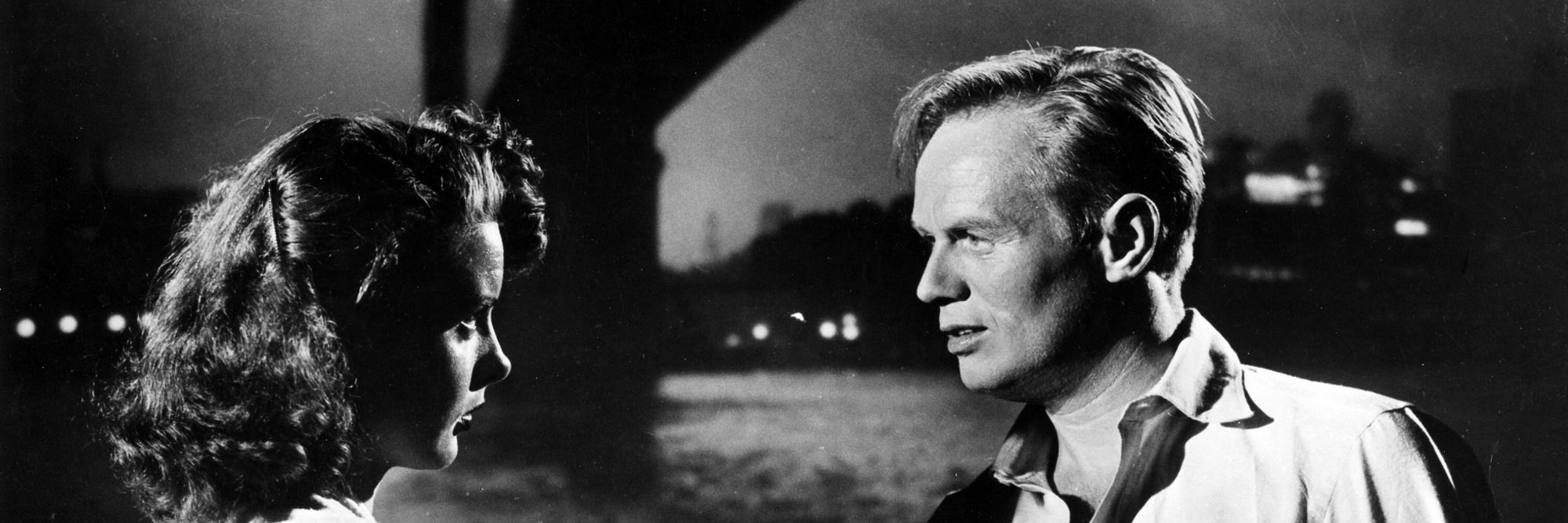 Pickup on South Street. 1953. USA. Directed by Samuel Fuller. Courtesy 20th Century Fox/Photofest