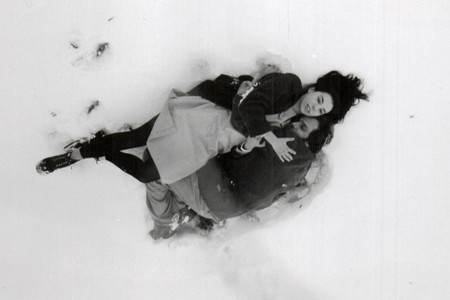 Inside/Out. 1997. USA. Written and directed by Rob Tregenza. Courtesy of the filmmaker