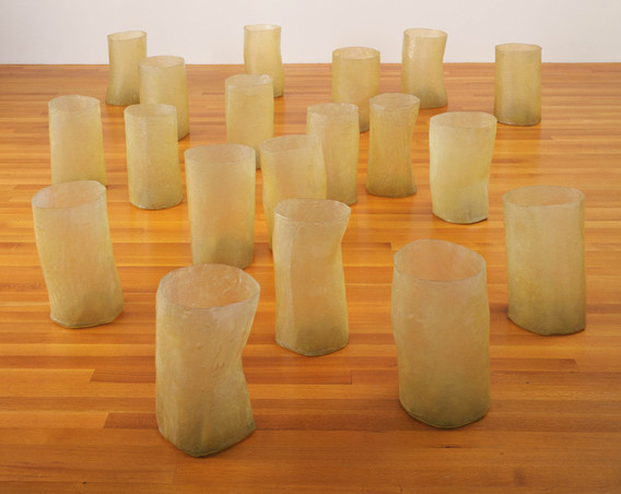 Eva Hesse. Repetition Nineteen III. 1968