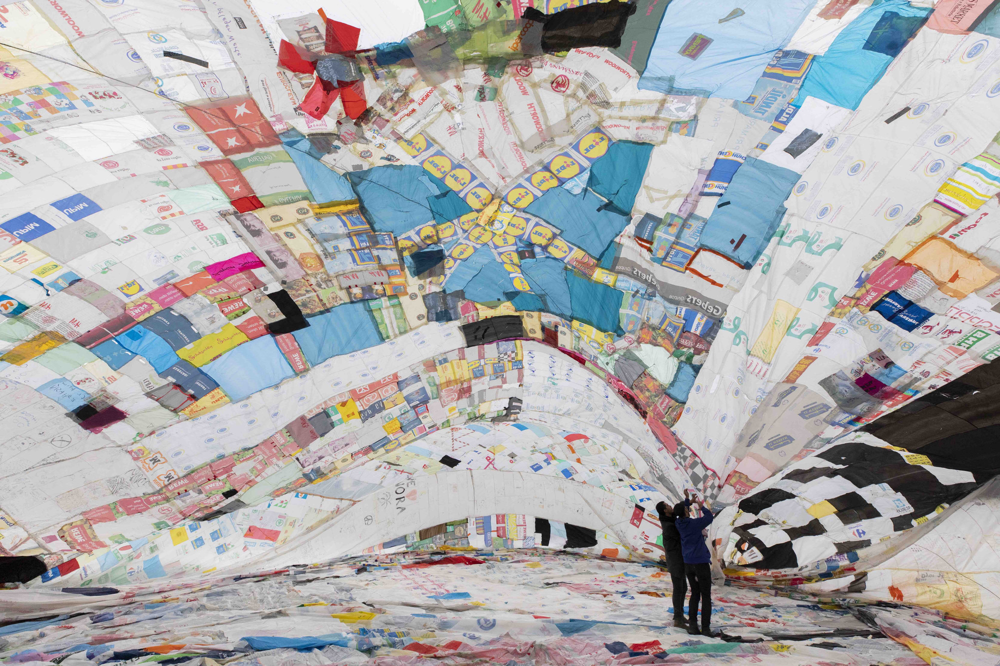 Tomás Saraceno Takes On the Challenge Magazine MoMA