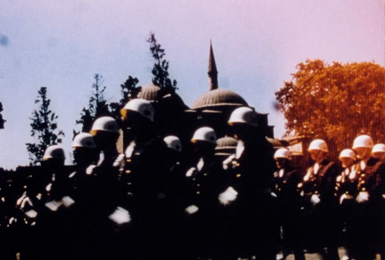 Carriage Trade. 1972. Directed by Warren Sonbert. Courtesy Gartenberg Media Enterprises.