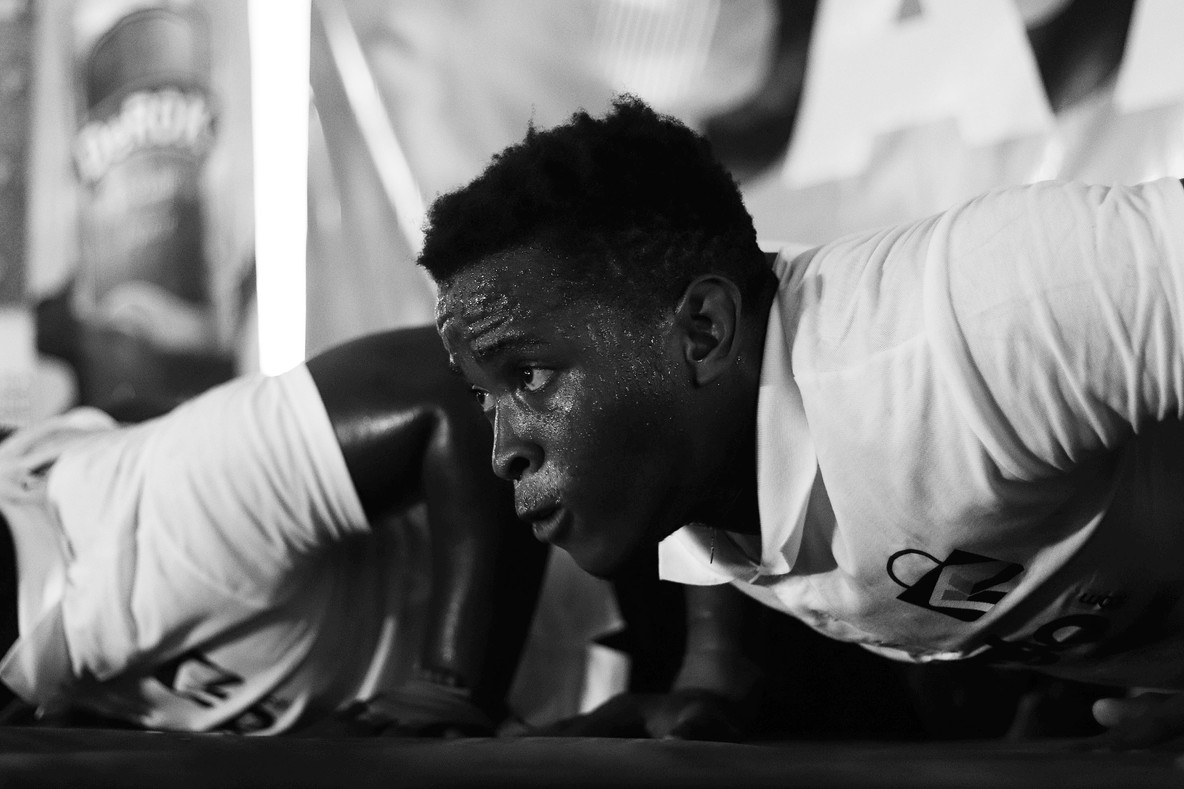 Ayorinde Ogundele. Fatigue sets in as contestants participate in Military Push Up from All Work and No Play. 2019