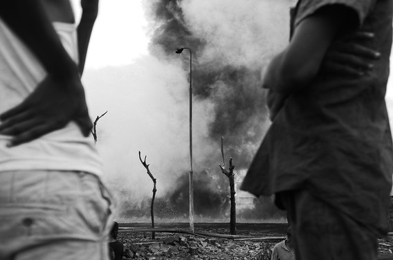 Logo Oluwamuyiwa. A Daring Smoke from Monochrome Lagos. 2016