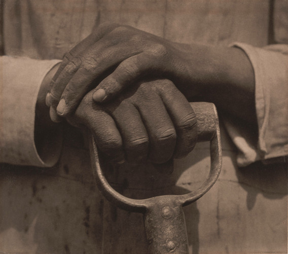 Tina Modotti. Worker’s Hands. 1927