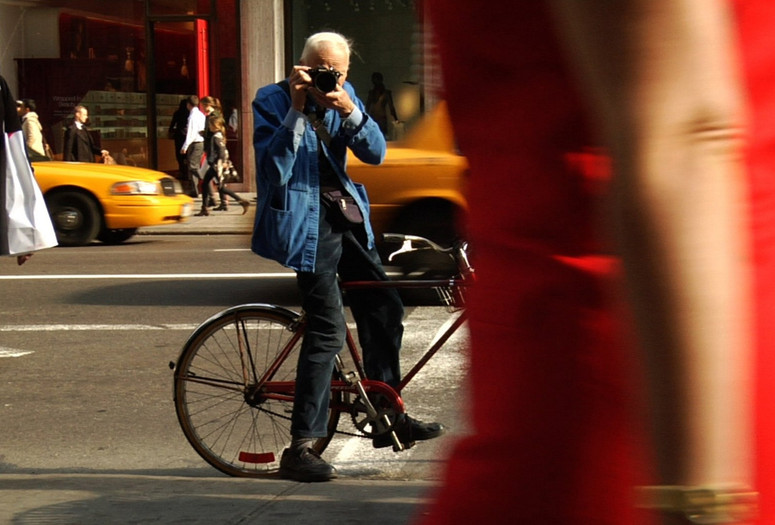 Bill Cunningham New York. 2010. USA. Directed by Richard Press. Courtesy First Thought Films/Zeitgeist Films