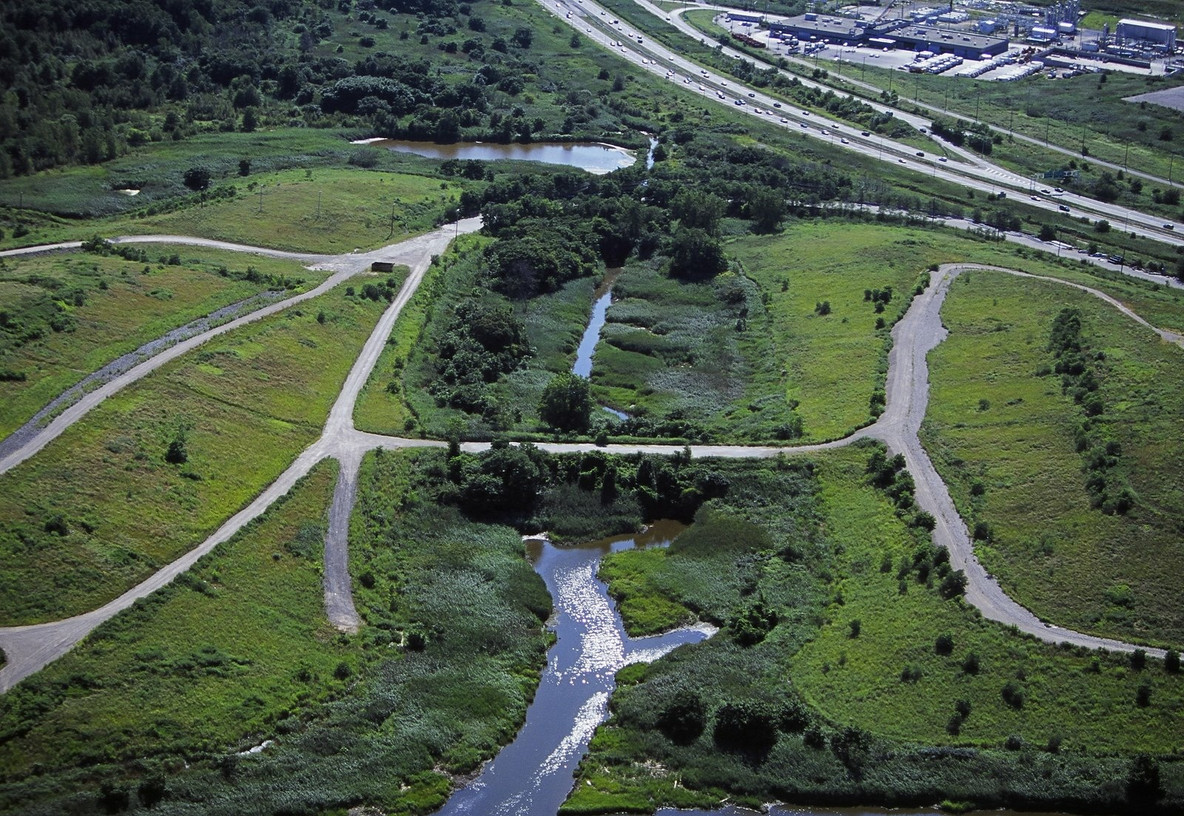 Aerial view of the site inside Freshkills Park proposed by Mierle Laderman Ukeles for the installation of Landing