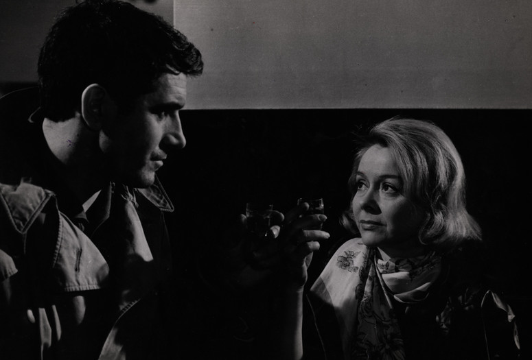 Ples v dežju (Dancing in the Rain). 1961. Directed by Boštjan Hladnik. Courtesy of Slovenian Film Center, Ljubljana.