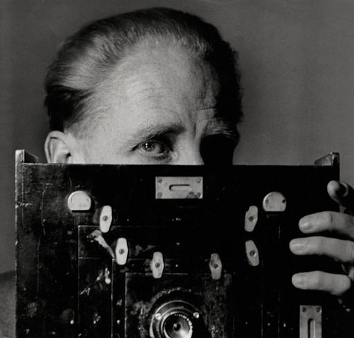 Laelia Goehr. Bill Brandt behind the Camera. 1945. Courtesy Estate Bill Brandt. © 2014 Estate of Bill Brandt