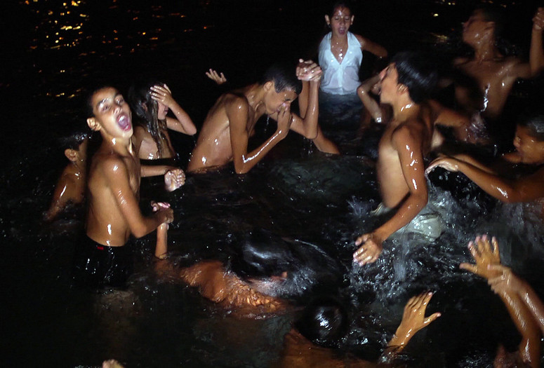 Bloody Beans. 2013. Algeria/France. Directed by Narimane Mari. Courtesy of the filmmaker