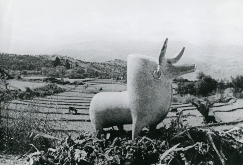 Tappe-haye Marlik (The Hills of Marlik).1963. Iran. Directed by Ebrahim Golestan. Courtesy Ehsan Khoshbakht
