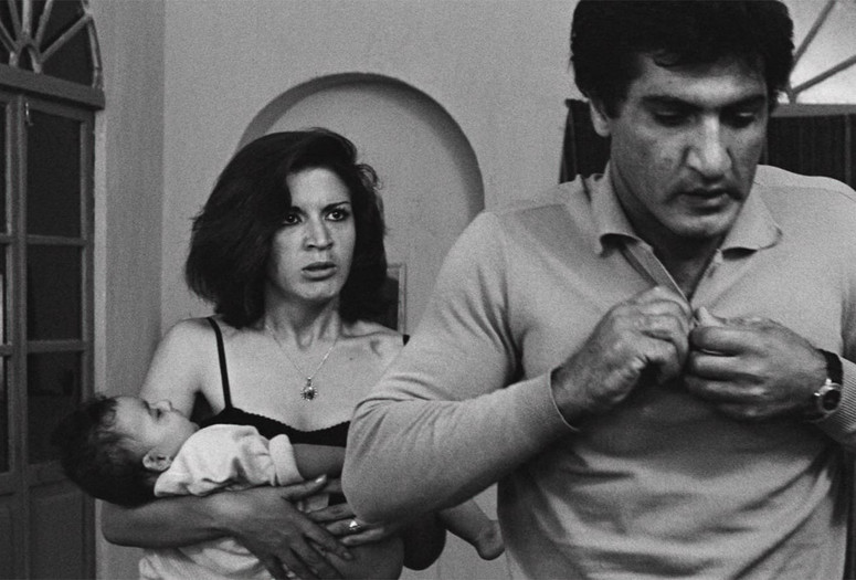 Khesht o Ayeneh (Brick and Mirror). 1964. Iran. Iran. Directed by Ebrahim Golsetan. Courtesy Janus Films