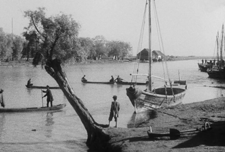 La perse. 1938. France. Directed by Géo Kelber. Courtesy Ehsan Khoshbakht