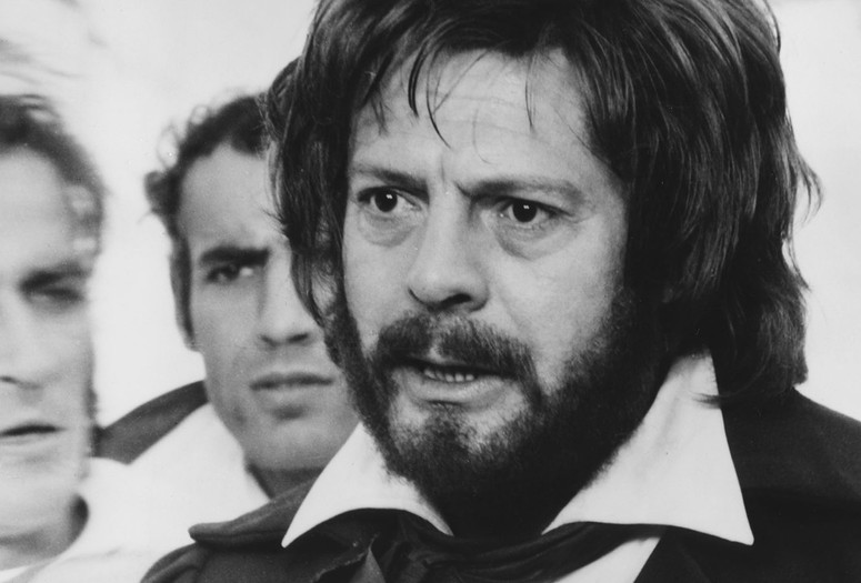 Allonsanfàn (Allonsanfan). 1974. Written and directed by Paolo Taviani, Vittorio Taviani.