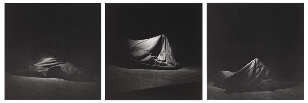 Yoko Ono. Bag Piece. 1965