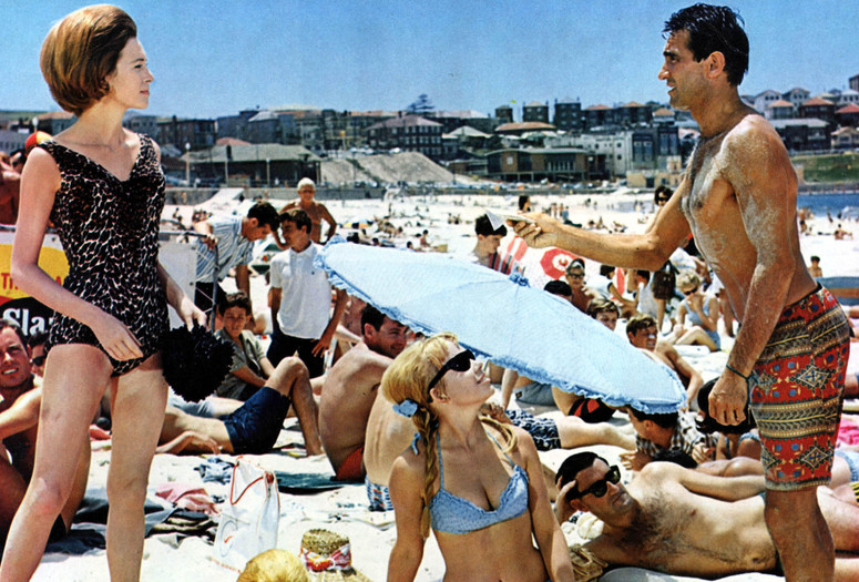 They&#39;re a Weird Mob. 1966. Australia. Directed by Michael Powell. Courtesy RGR Collection/Alamy Stock Photo