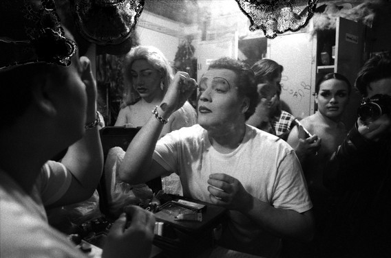 Reynaldo Rivera. Paquita and Reynaldo Rivera, Le Bar. 1997/2021