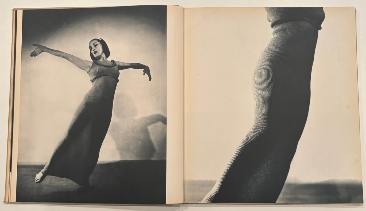 Ekstasis, full spread in Sixteen Dances (1941)