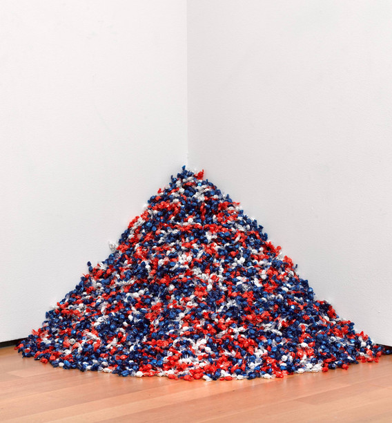 Felix Gonzalez-Torres. “Untitled” (USA Today). 1990. Candies, individually wrapped in red, silver, and blue cellophane (endless supply)