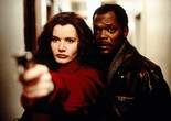 The Long Kiss Goodnight. 1996. USA. Directed by Renny Harlin. Image courtesy of Everett Collection.