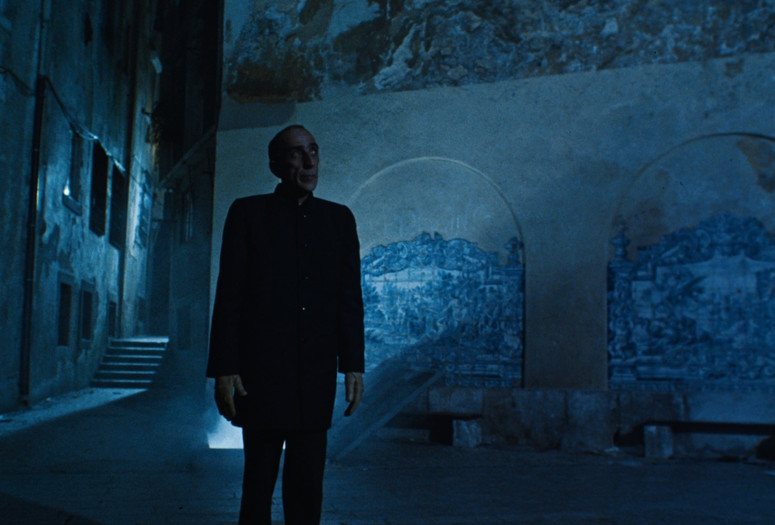 Recollections of the Yellow House (Recordações da Casa Amarela). 1989. Portugal. Directed by João César Monteiro. Courtesy The Cinema Guild