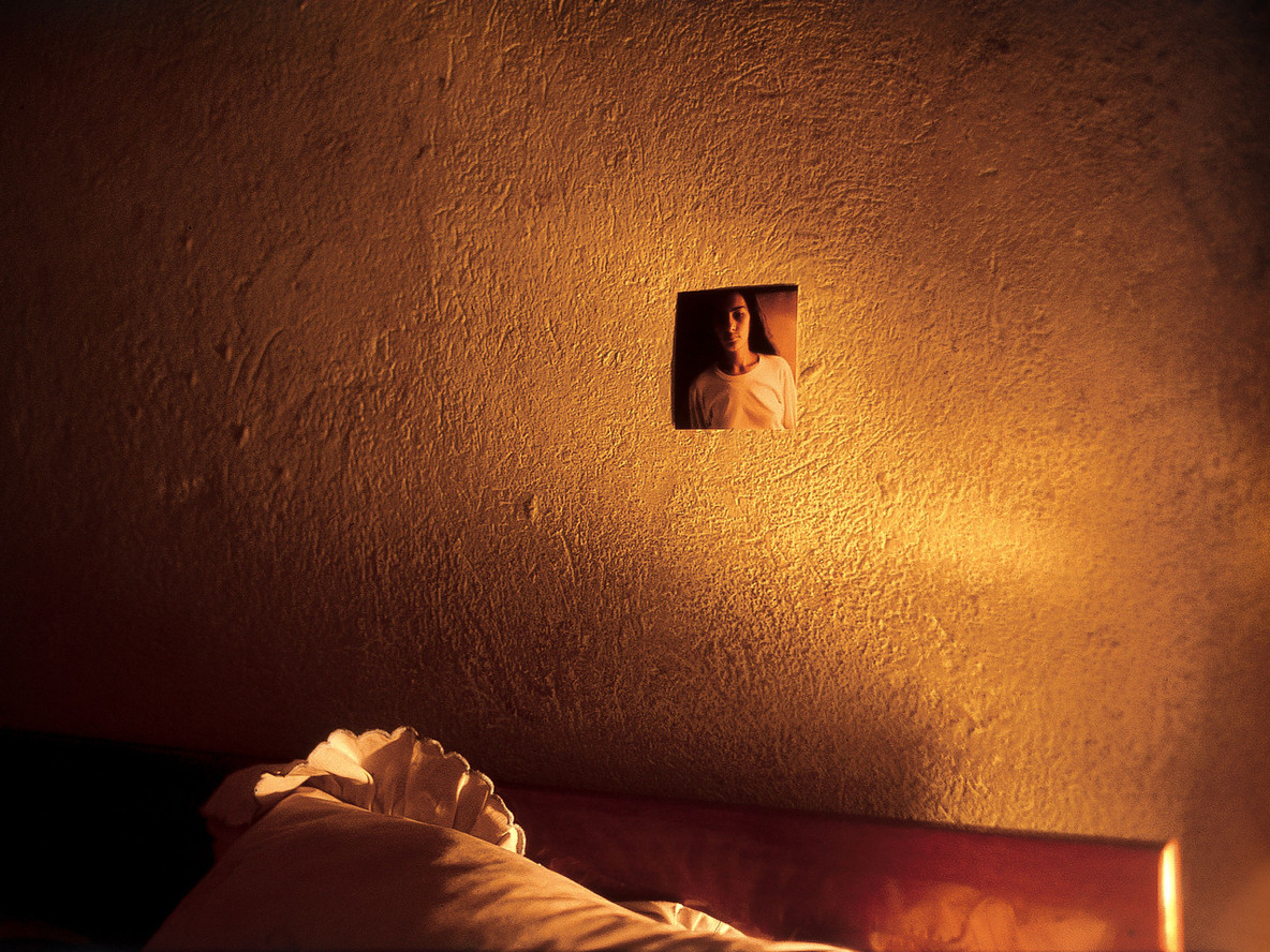 In Vanda’s Room (No Quarto da Vanda). 2000. Portugal. Directed by Pedro Costa