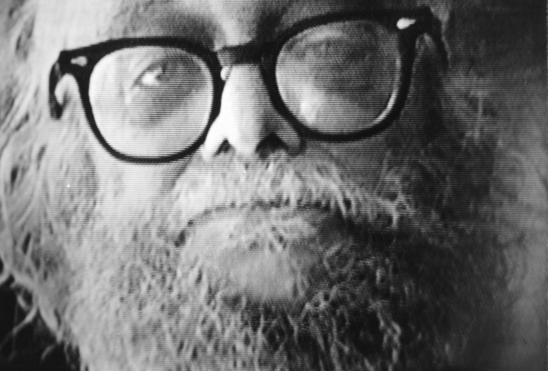 Harry Smith at the Breslin Hotel 1984. 2017. USA. Directed by Robert Frank. Courtesy The June Leaf and Robert Frank Foundation/The Museum of Fine Arts, Houston
