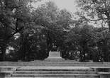 Carrie Mae Weems. Monument Series - Baltimore. 2018–19. © Carrie Mae Weems. Courtesy of the artist and Gladstone Gallery, New York, Fraenkel Gallery, San Francisco, and Galerie Barbara Thumm, Berlin