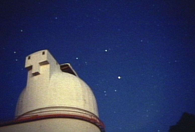 Jeanne Liotta. Still from Observando El Cielo. 2007. 16mm film (black and white, sound), 18 min.